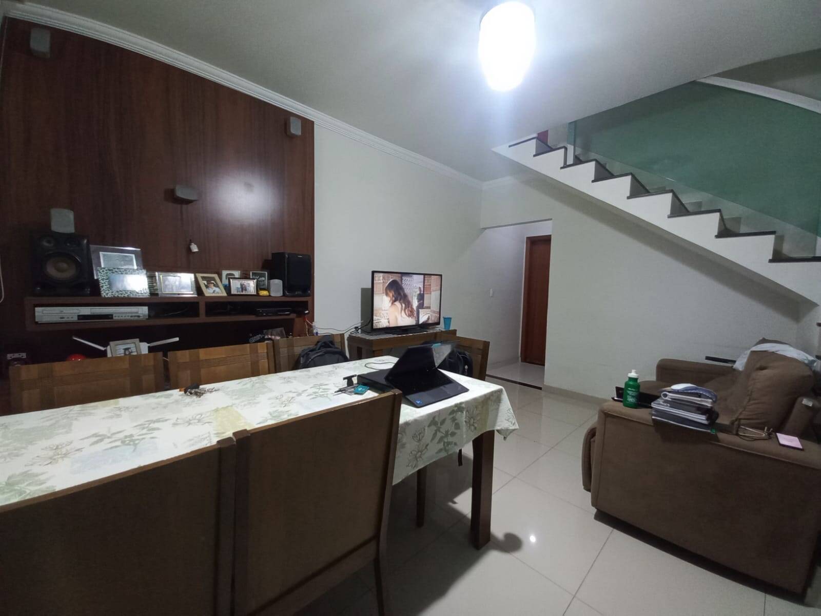 Casa, 2 quartos, 65 m² - Foto 1