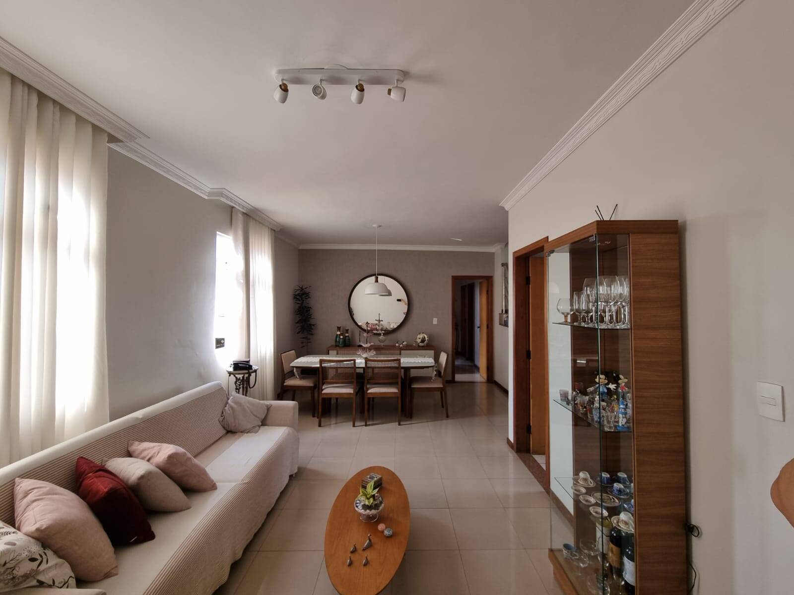 Casa, 3 quartos, 164 m² - Foto 1