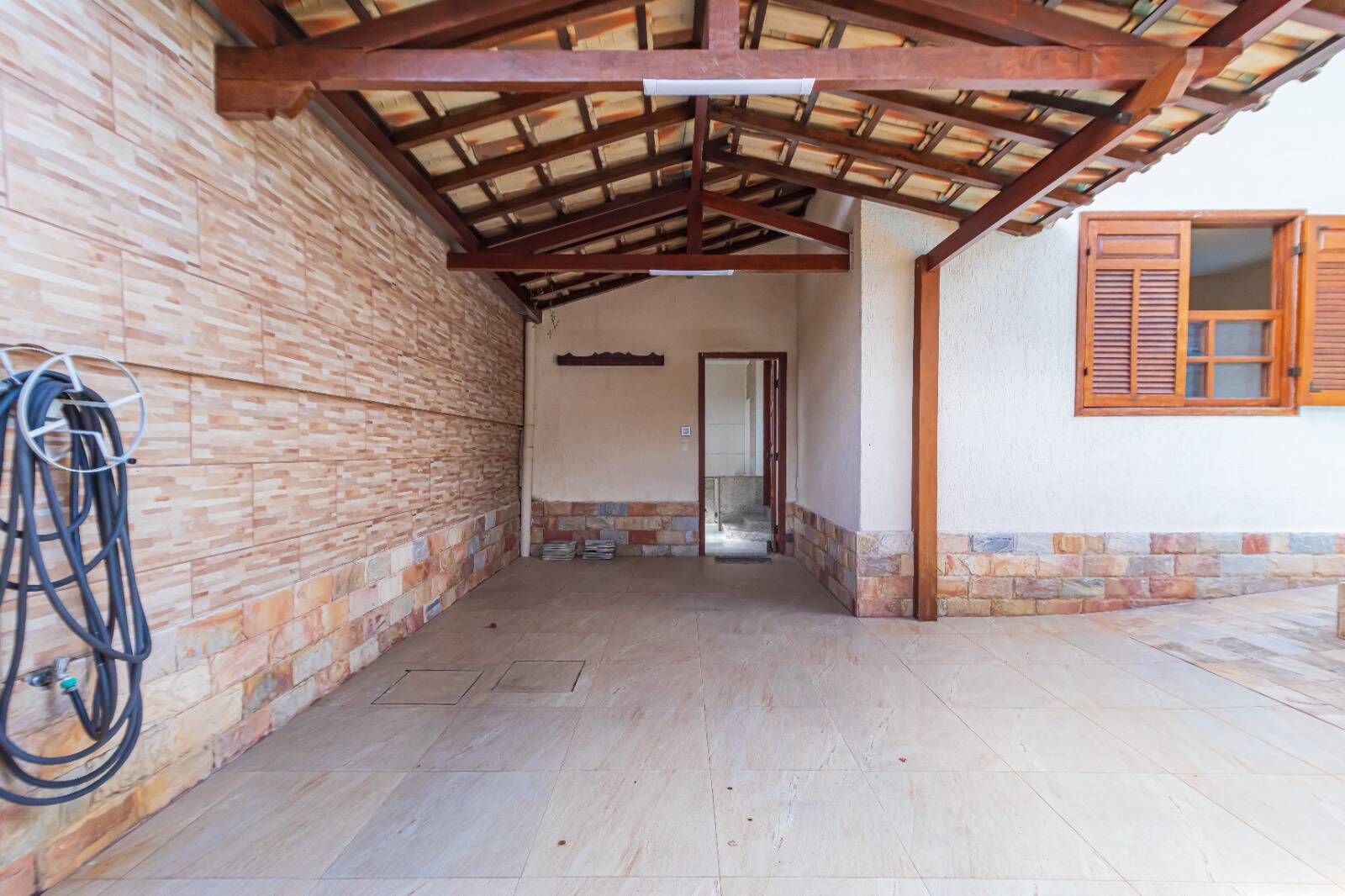 Casa, 3 quartos, 260 m² - Foto 32