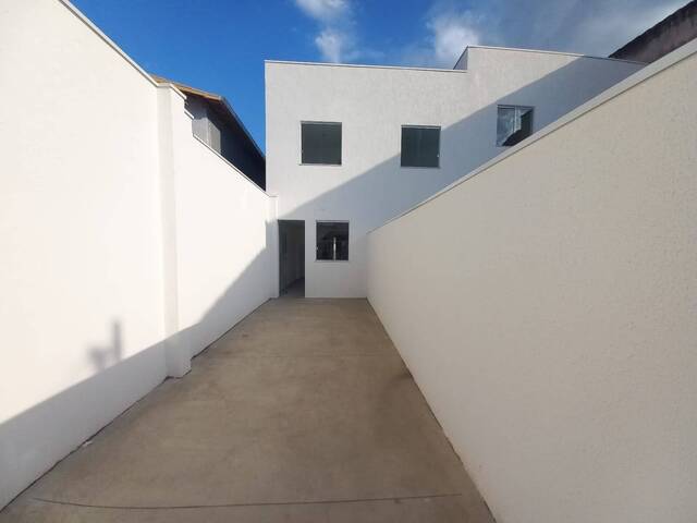 Casa para Venda em Belo Horizonte - 3