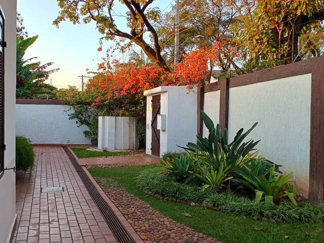 Casa para Venda em Belo Horizonte - 4