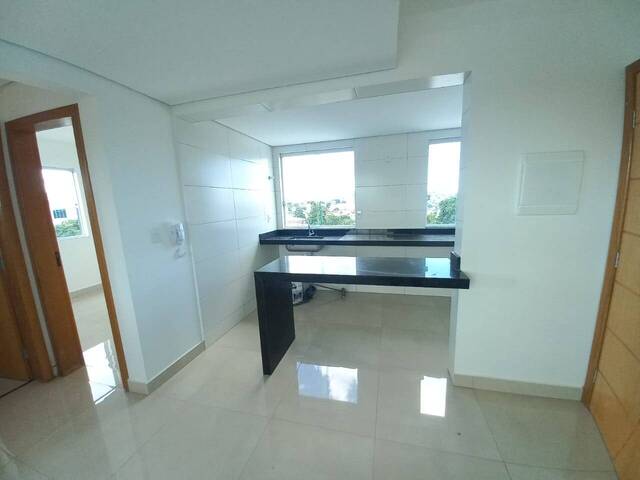 Venda em Piratininga (Venda Nova) - Belo Horizonte