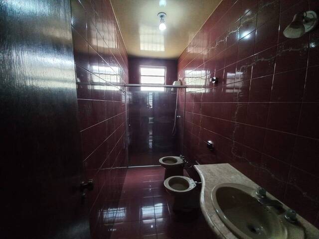 Casa para Venda em Belo Horizonte - 2