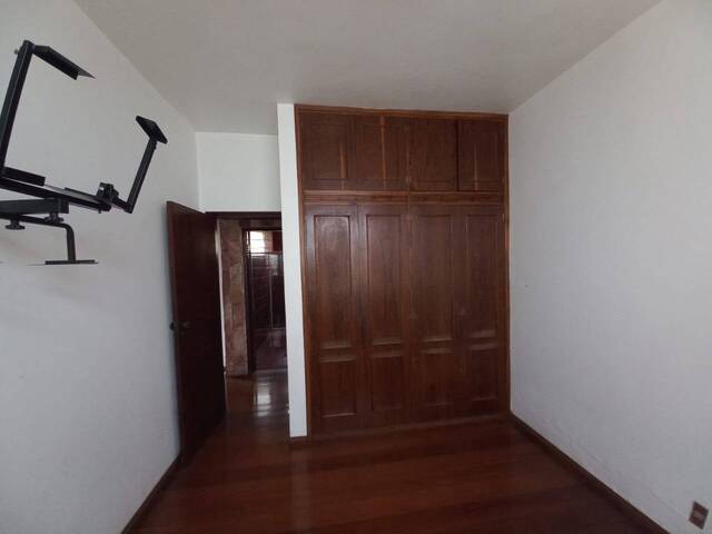 Casa para Venda em Belo Horizonte - 4