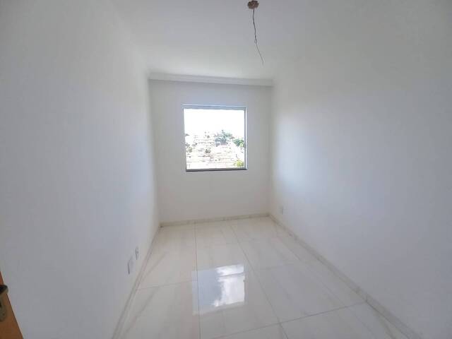 Casa para Venda em Belo Horizonte - 4