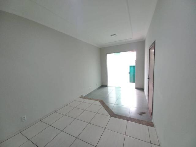 #100 - Casa para Venda em Belo Horizonte - MG - 3