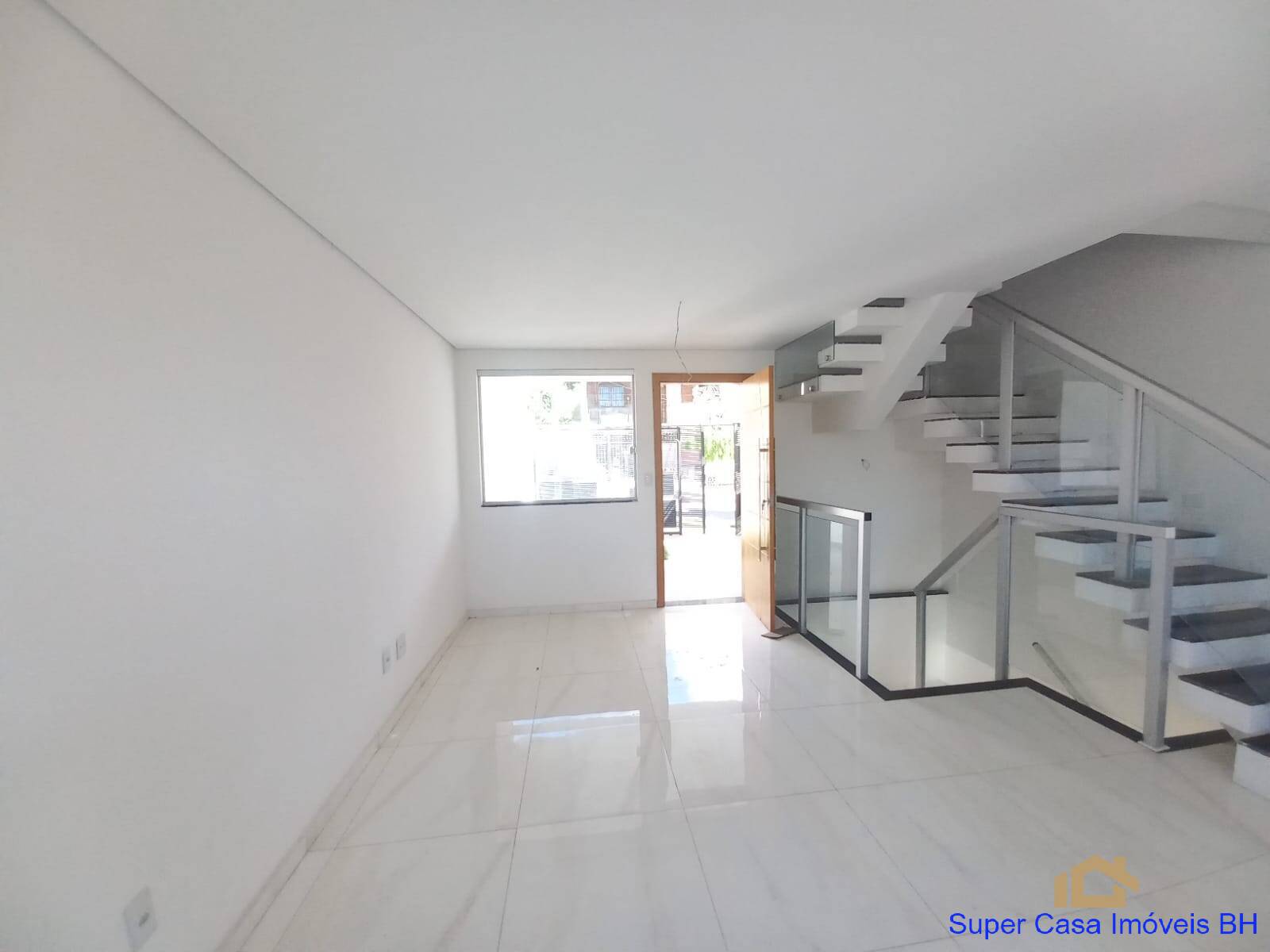 Casa, 3 quartos, 110 m² - Foto 2