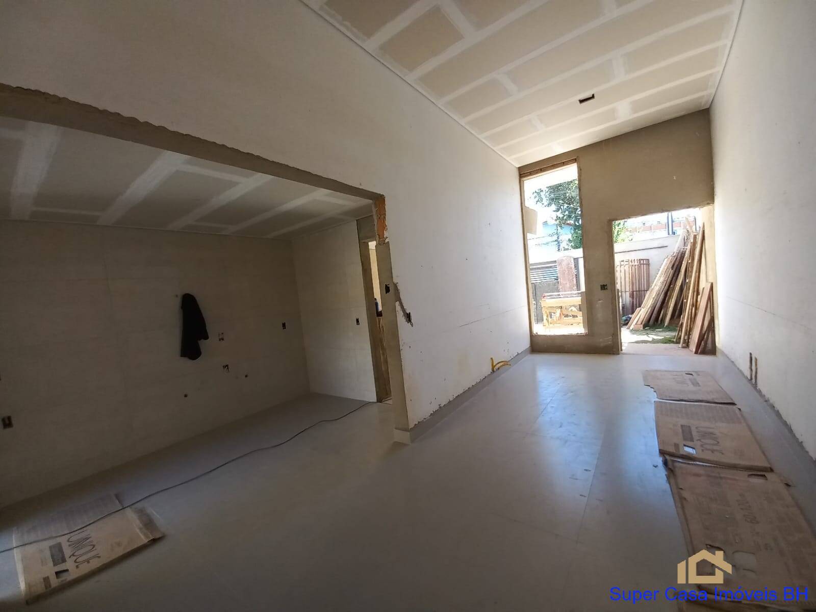 Casa, 3 quartos, 110 m² - Foto 1