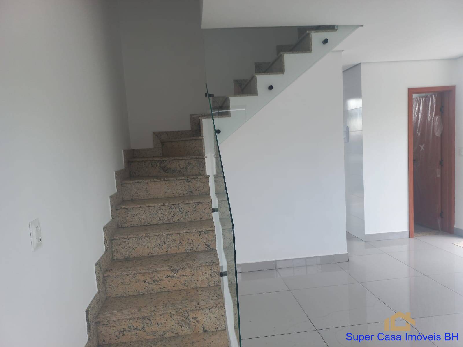 Casa, 3 quartos, 90 m² - Foto 4