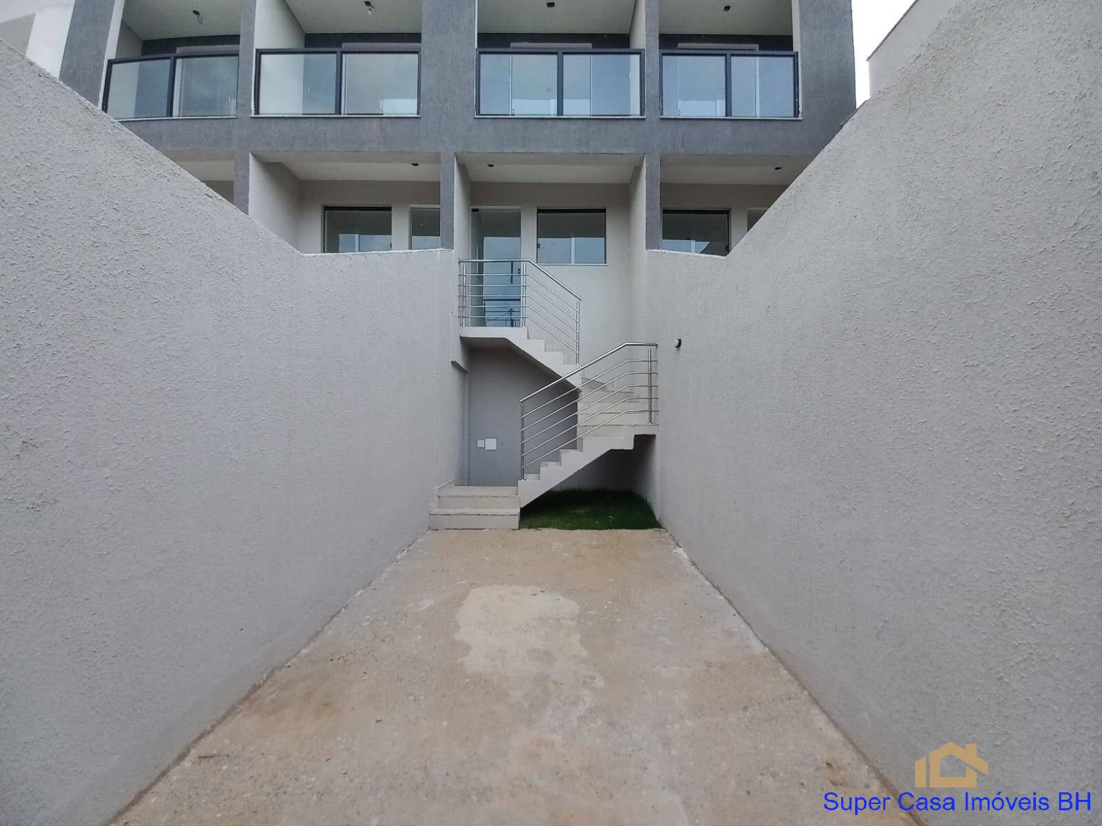 Casa, 2 quartos, 130 m² - Foto 1