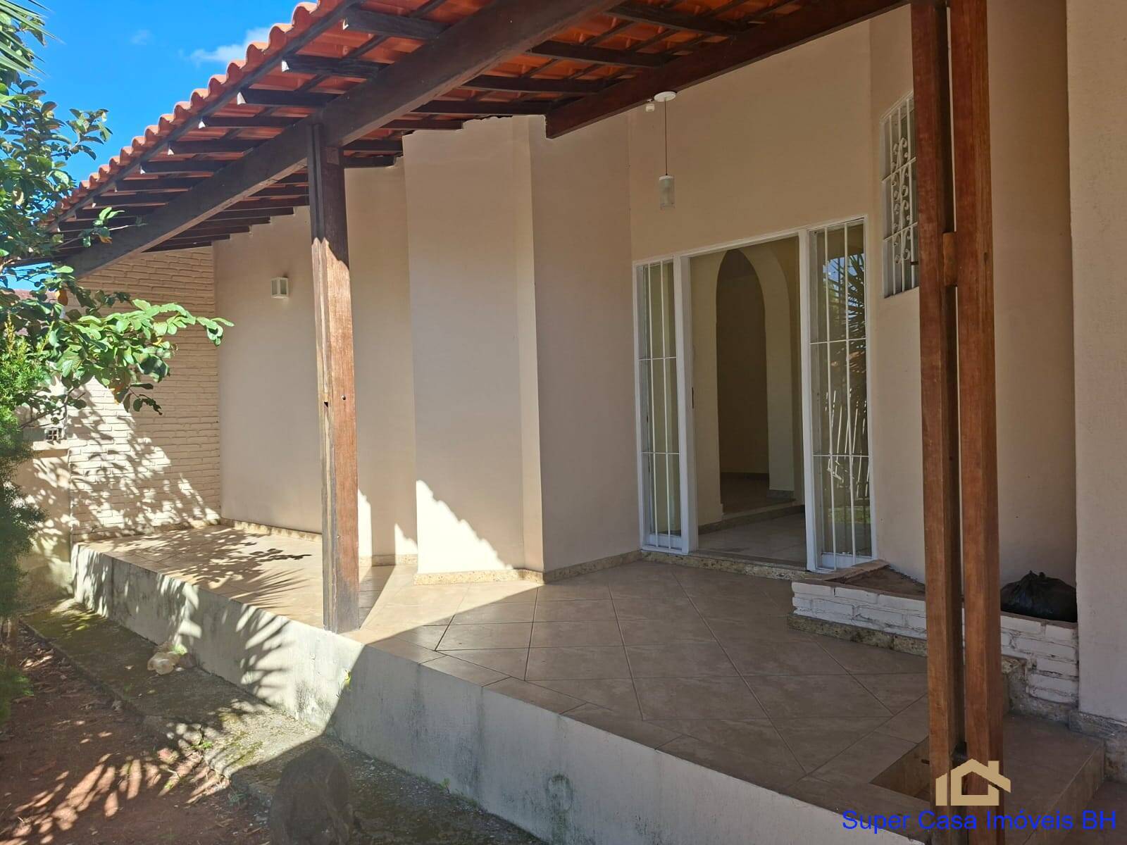 Casa, 4 quartos, 240 m² - Foto 17