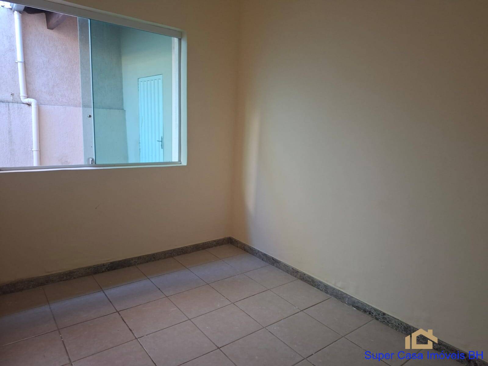 Casa, 4 quartos, 240 m² - Foto 11