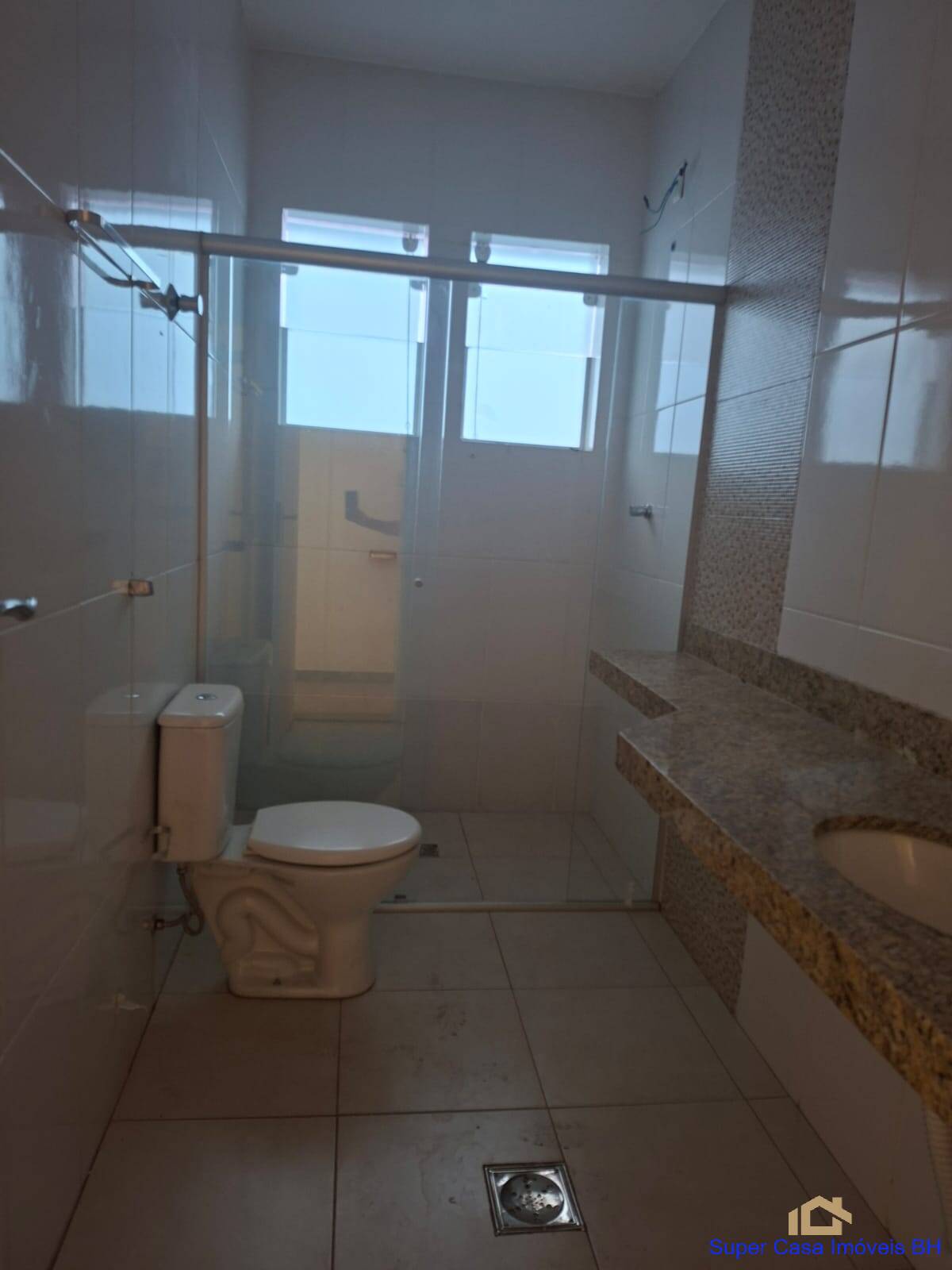 Casa, 4 quartos, 240 m² - Foto 12