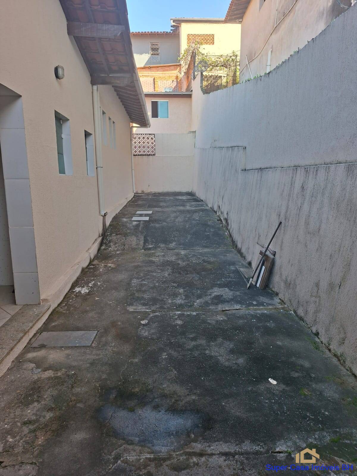 Casa, 4 quartos, 240 m² - Foto 15